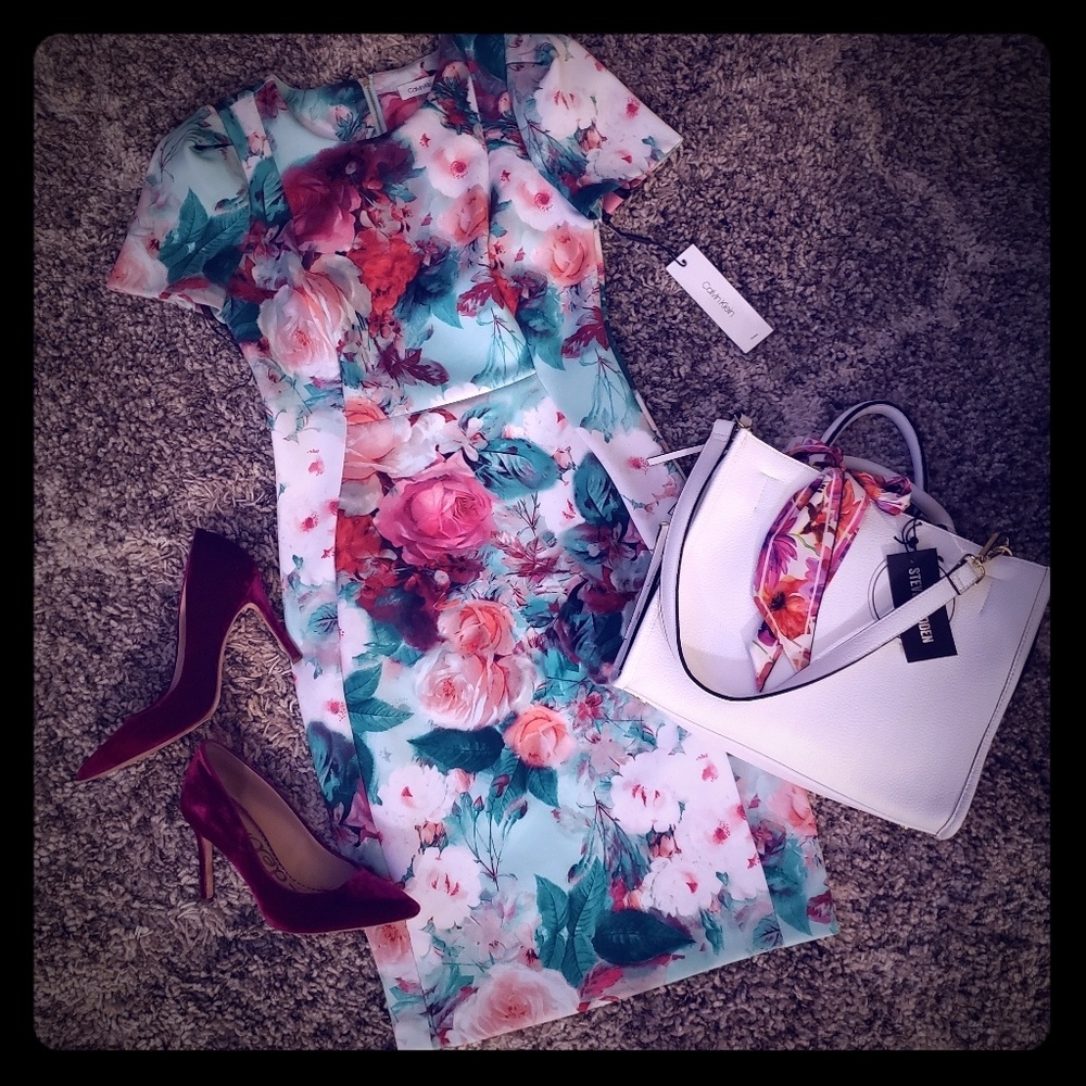 Calvin Klein Flower Rose Stunning Dress NWT